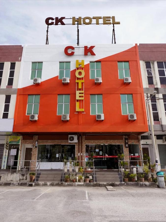 Ck Hotel Лумут Екстериор снимка